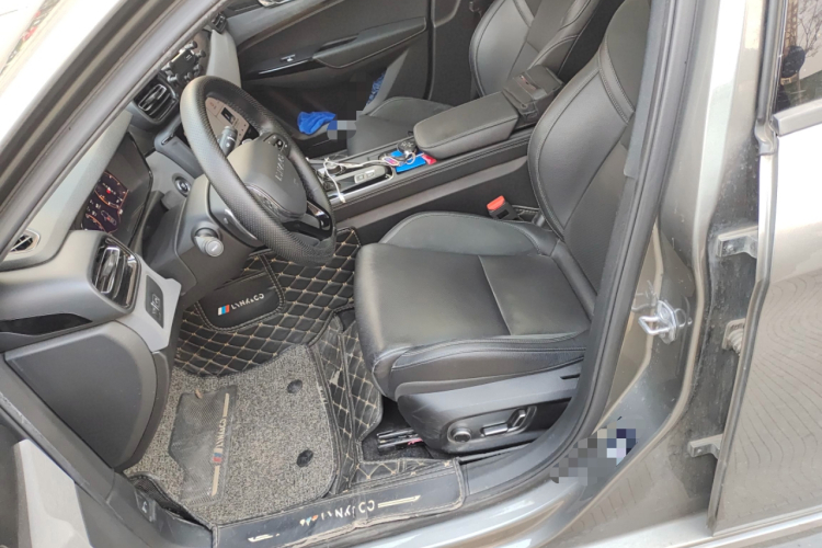 领克03 2021款 2.0TD 自动劲 冠军版中控内饰19