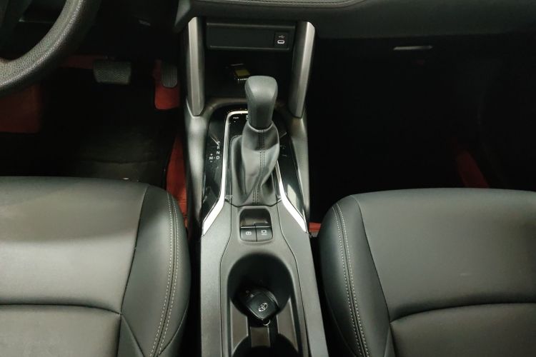 丰田 锋兰达 2024款 2.0L CVT领先版局部细节18