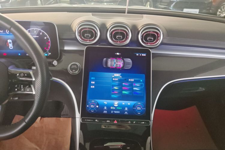 奔驰C级 2024款 改款 C 260 L 运动版中控内饰16