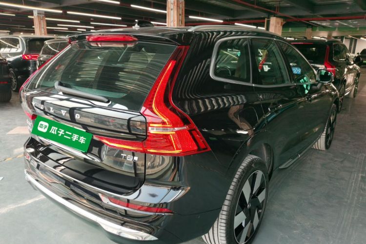 沃尔沃XC60新能源 2025款 插电式混动 长续航四驱智雅豪华版车身外观7
