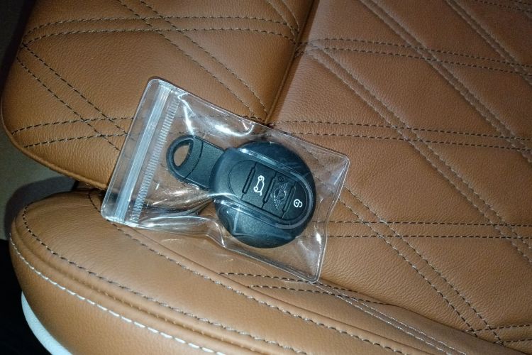 MINI Countryman 2023款 改款 1.5T COOPER ALL4 鉴赏家中控内饰7001