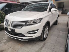 林肯MKC 2017款 2.0T 两驱尊享版