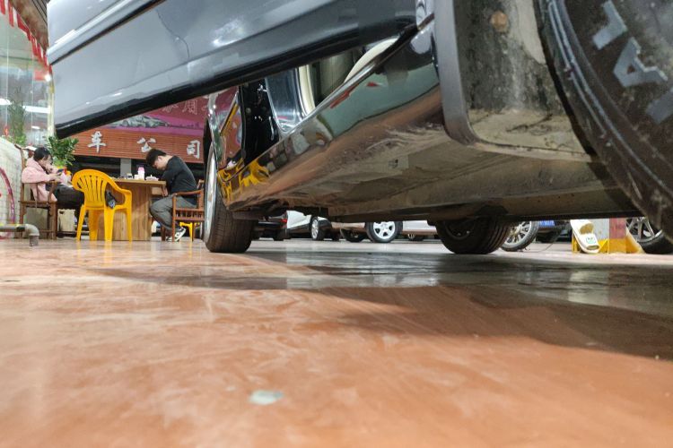 丰田 凯美瑞 2013款 200E 经典精英版局部细节9001