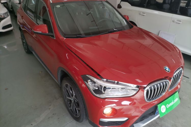 宝马X1 2019款 sDrive18Li 尊享型车身外观3