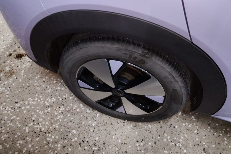 比亚迪 海豚 2023款 420km 时尚版车身外观56