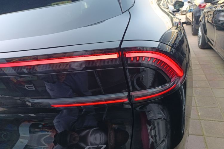 小鹏G7 2025款 702 超长续航 Ultra车身外观9