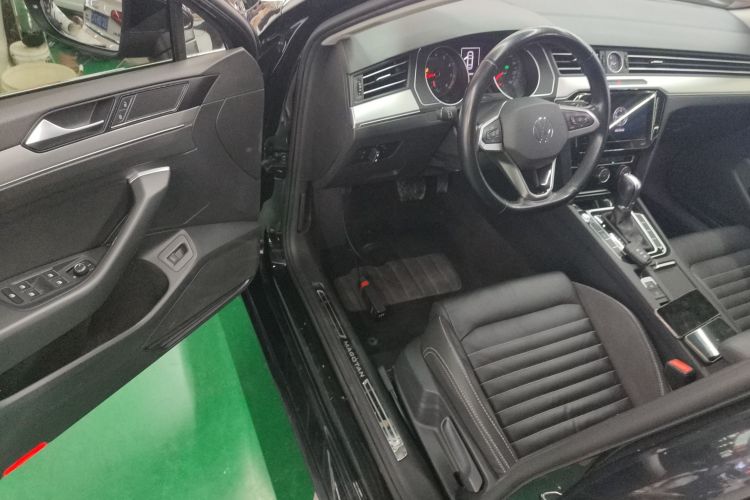 大众 迈腾 2020款 280TSI DSG 舒适型中控内饰20