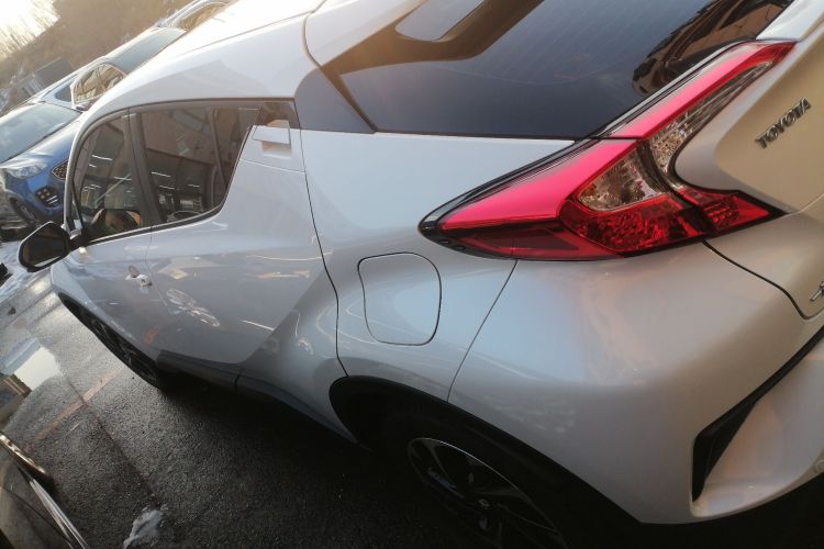 丰田 奕泽IZOA 2020款 2.0L 奕享版车身外观6003