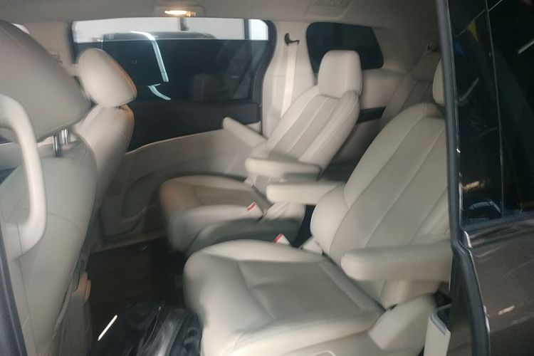 别克GL8 2023款 陆上公务舱 智享型中控内饰21