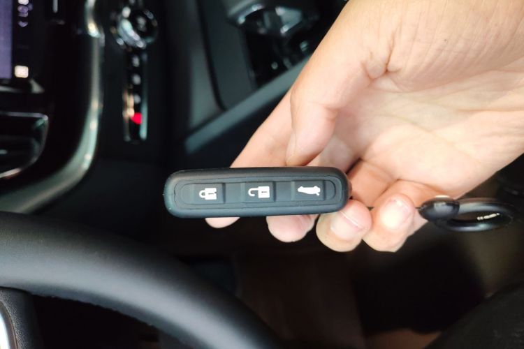 沃尔沃XC60 2025款 B5 四驱智逸豪华版中控内饰11