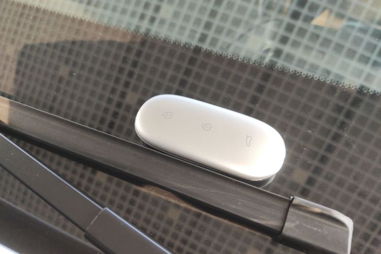 理想汽车 理想L8 2025款 Max 智能焕新版中控内饰7001