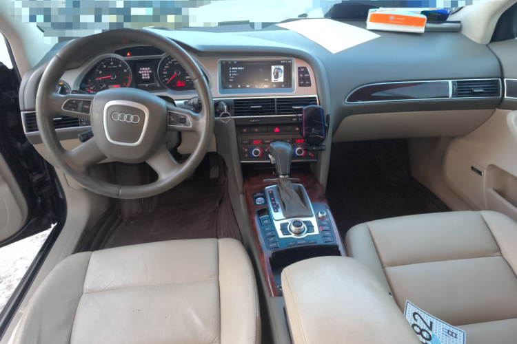 奥迪A6L 2011款 2.8 FSI 舒适型中控内饰12