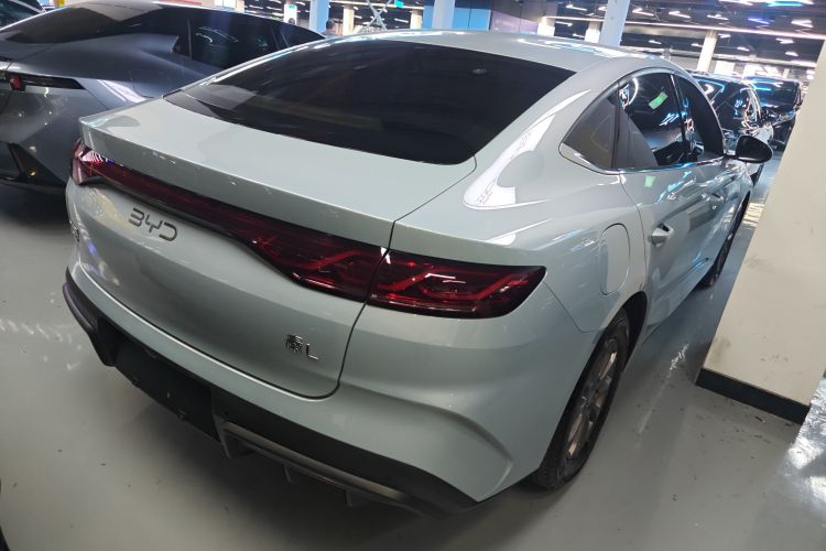 比亚迪 秦L 2024款 DM-i 80KM领先型车身外观7