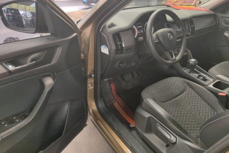 斯柯达 柯迪亚克 2017款 TSI330  5座两驱舒适版中控内饰7003