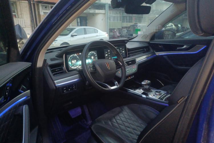 红旗HS5 2019款 2.0T 智联旗享版中控内饰7003