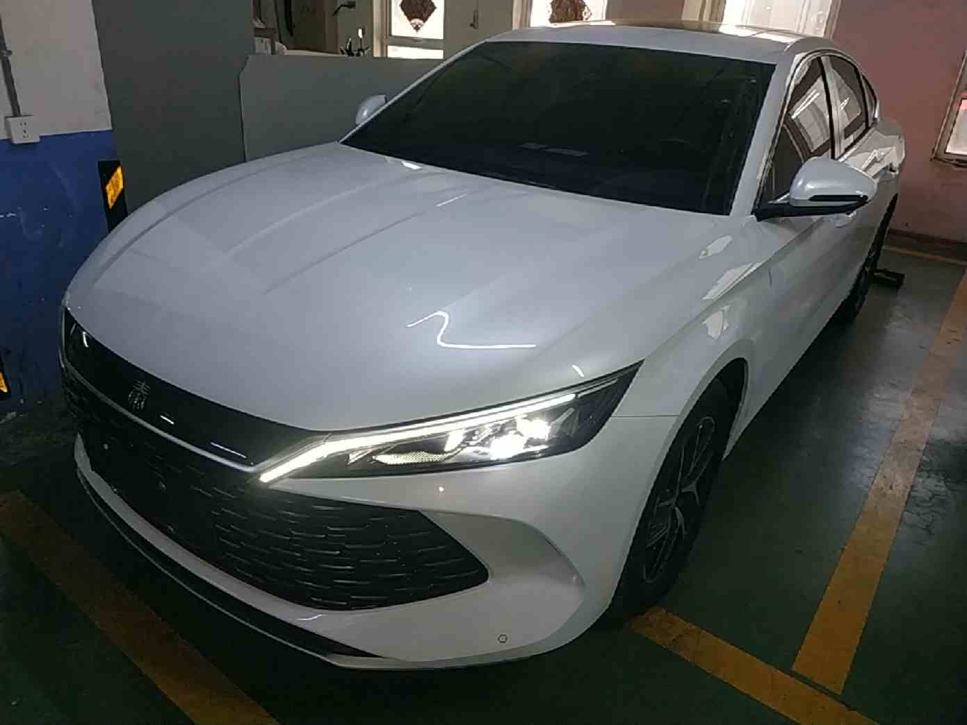 比亚迪 秦L 2024款 DM-i 120KM领先型(2)