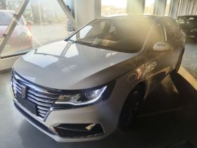 荣威i6 2020款 PLUS 1.6L CVT 4G互联荣耀旗舰版