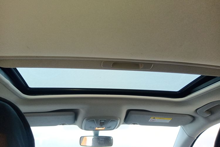 标致408 2018款 350THP 自动豪华版中控内饰22