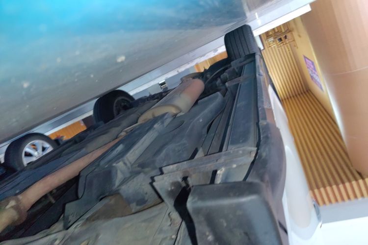 丰田 RAV4荣放 2016款 2.5L 自动四驱精英版局部细节9001