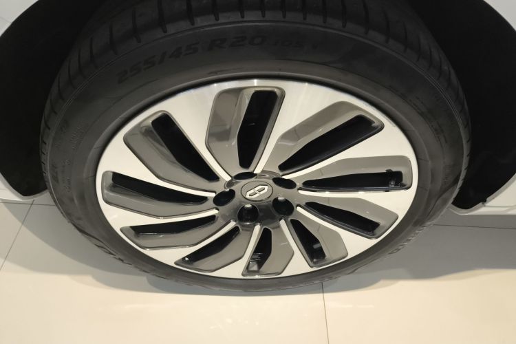 鸿蒙智行 问界M5 2022款 增程四驱至臻版车身外观6007