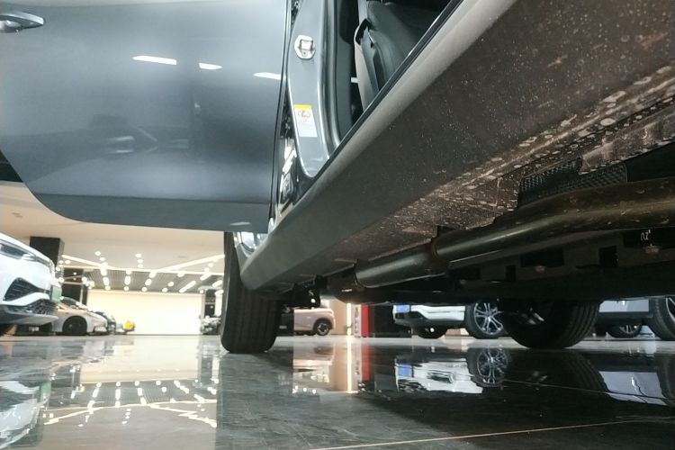 比亚迪 秦PLUS 2025款 DM-i 智驾版 55KM领先型局部细节9001