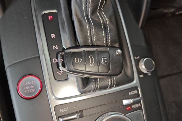 奥迪S3 2017款 S3  2.0T Limousine中控内饰7001