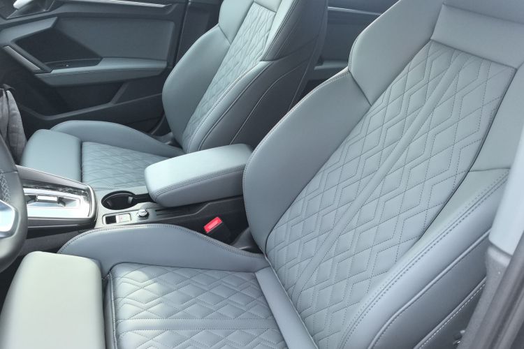 奥迪A3 2025款 Sportback 35TFSI 飞驰尊享型局部细节19