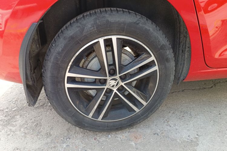 斯柯达 昕动 2016款 1.6L 自动智行版车身外观6008