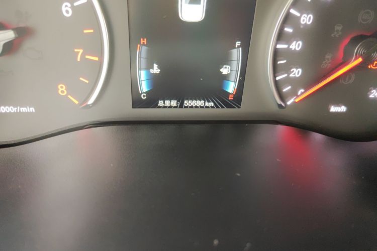 比亚迪 宋MAX 2018款 1.5T 自动智联尊享型 6座中控内饰15