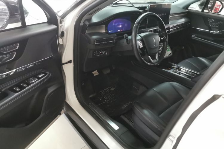 林肯 冒险家新能源 2021款 PHEV 四驱e享版中控内饰20