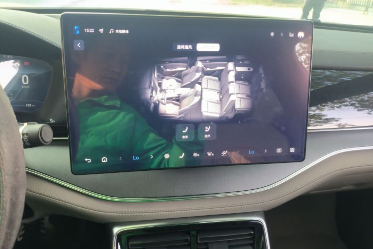 比亚迪 唐新能源 2024款 DM-i 荣耀版 112KM 尊贵型局部细节16