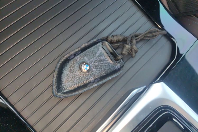 宝马X4 2019款 xDrive25i M运动套装中控内饰11