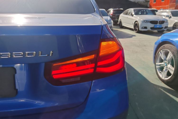 宝马3系 2018款 320Li M运动曜夜版车身外观6006