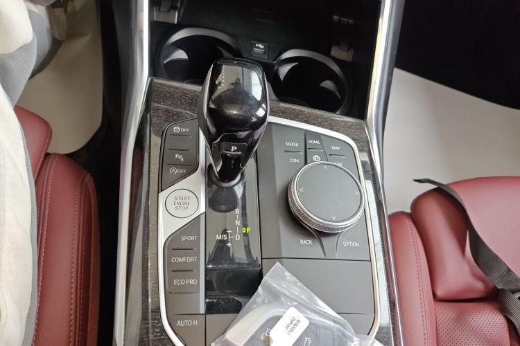 宝马3系 2022款 325Li M运动套装局部细节18