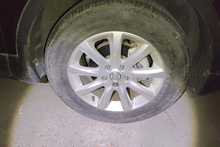 别克 昂科威 2019款 20T 两驱精英型 国V车身外观10