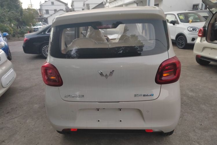 五菱汽车 宏光MINIEV 2025款 四门版 进阶款车身外观6