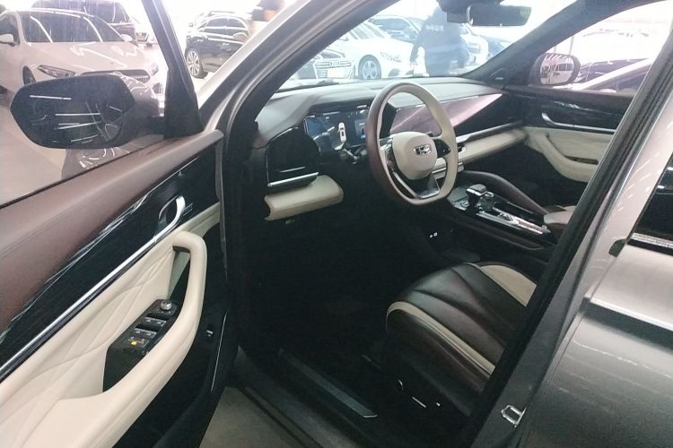 吉利汽车 星越L 2021款 2.0TD DCT EVO两驱旗舰型中控内饰20