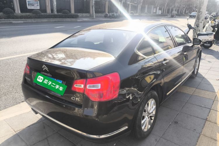 雪铁龙C5 2014款 1.6T 自动尊享型车身外观6005