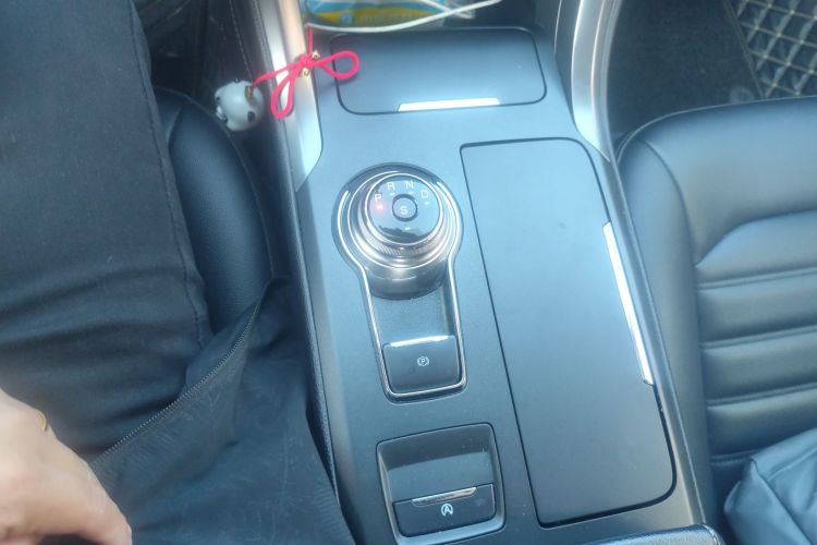 福特 蒙迪欧 2018款 EcoBoost 180 智控时尚型 国V中控内饰18