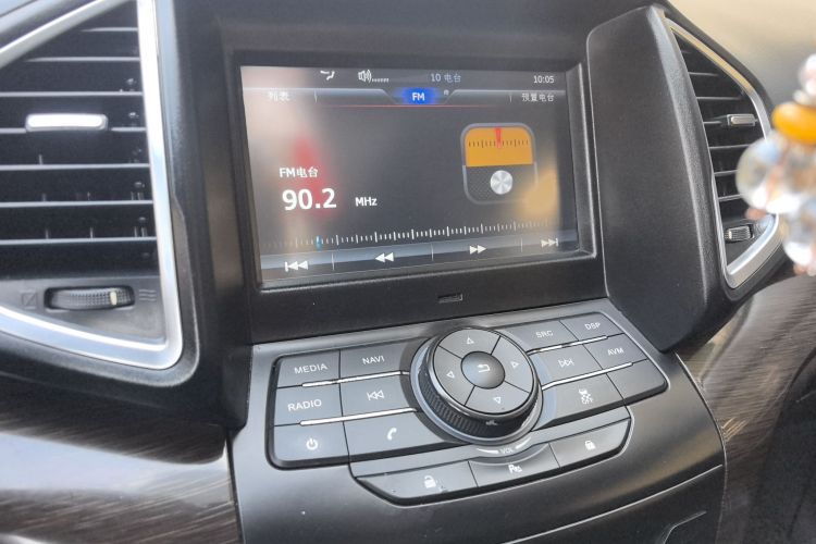 北汽幻速S6 2017款 1.5T CVT畅享型中控内饰16