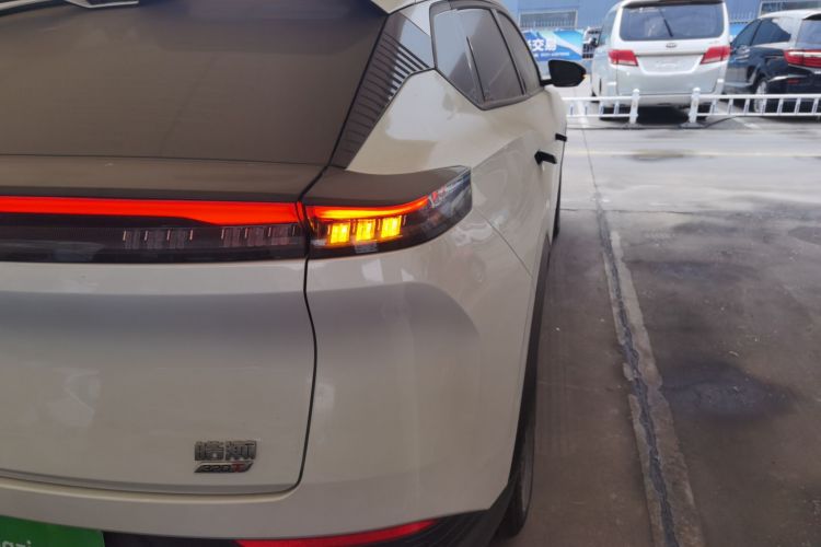 东风风神 皓瀚 2025款 1.5T 豪华型车身外观9