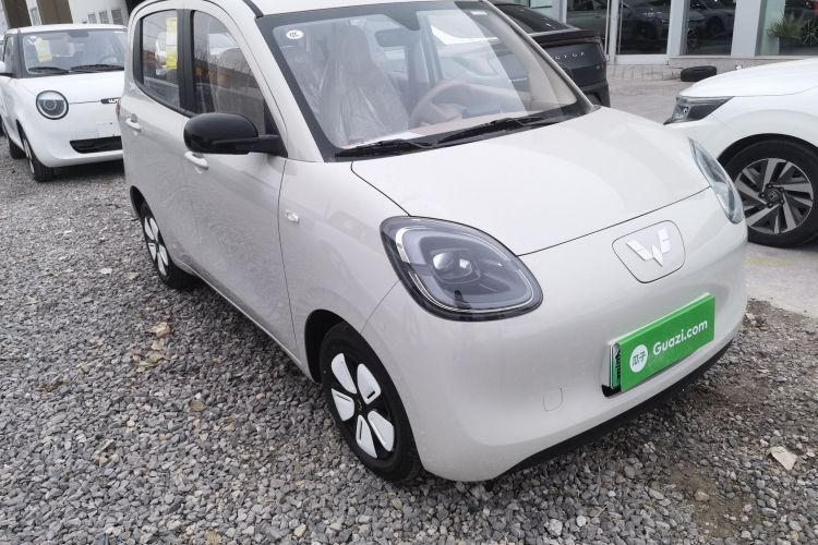 五菱汽车 宏光MINIEV 2025款 四门版 进阶款车身外观3