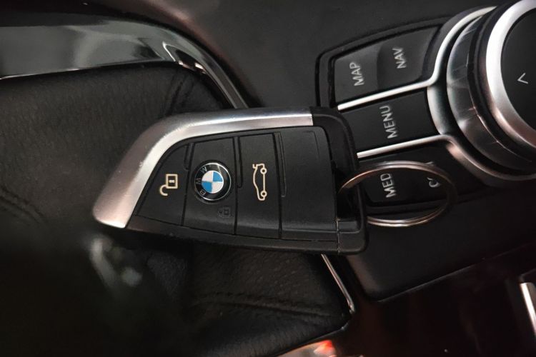 宝马X1 2020款 sDrive20Li 尊享型中控内饰7001