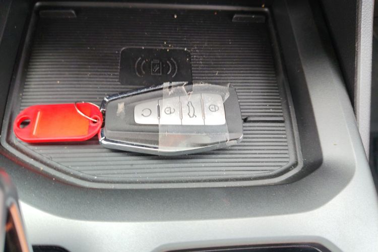 吉利汽车 豪越L 2024款 2.0T DCT旗舰型中控内饰11