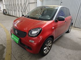 smart forfour 2016款 1.0L 52千瓦灵动版