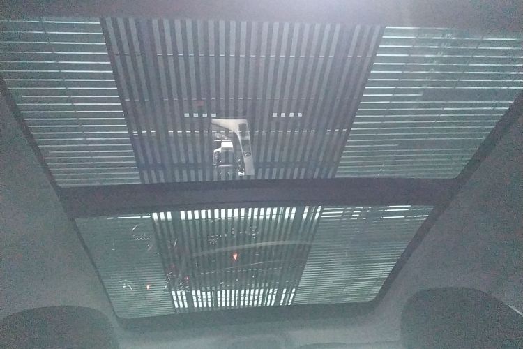 奥迪A4L 2019款 40 TFSI 进取型 国VI局部细节22