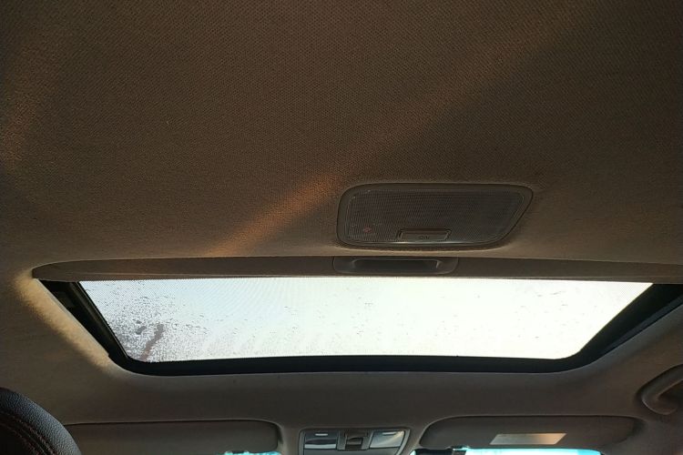 起亚K3 2016款 1.6L 手动GLS中控内饰22