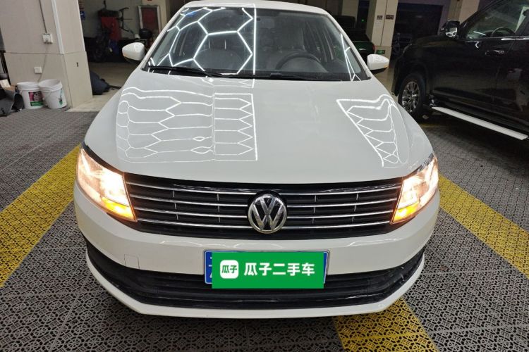 大众 朗逸 2015款 1.6L 手动风尚版车身外观6001