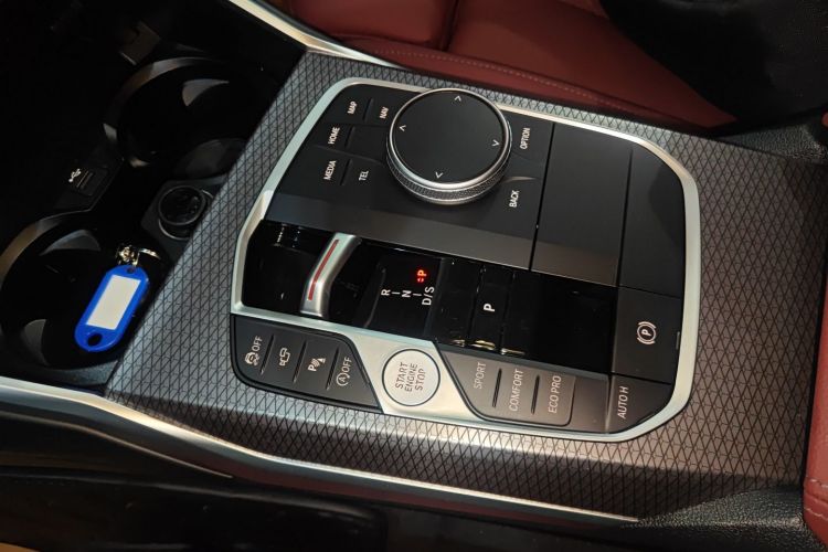 宝马3系 2024款 325Li M运动曜夜套装中控内饰18