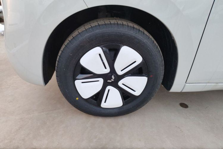 五菱汽车 宏光MINIEV 2025款 四门版 进阶款车身外观6007